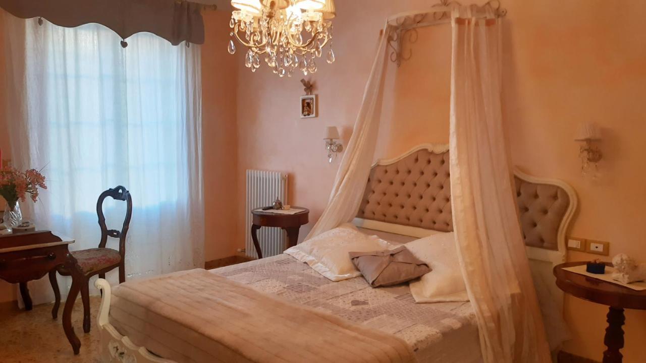Villino San Martino 350M Dal Mare With Covered Parking เวียเรจโจ ภายนอก รูปภาพ