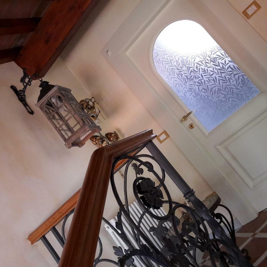 Villino San Martino 350M Dal Mare With Covered Parking เวียเรจโจ ภายนอก รูปภาพ